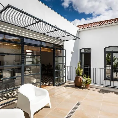 Casa Mourisca *