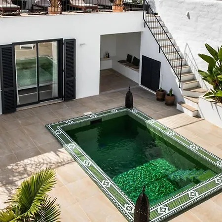 Casa Mourisca *